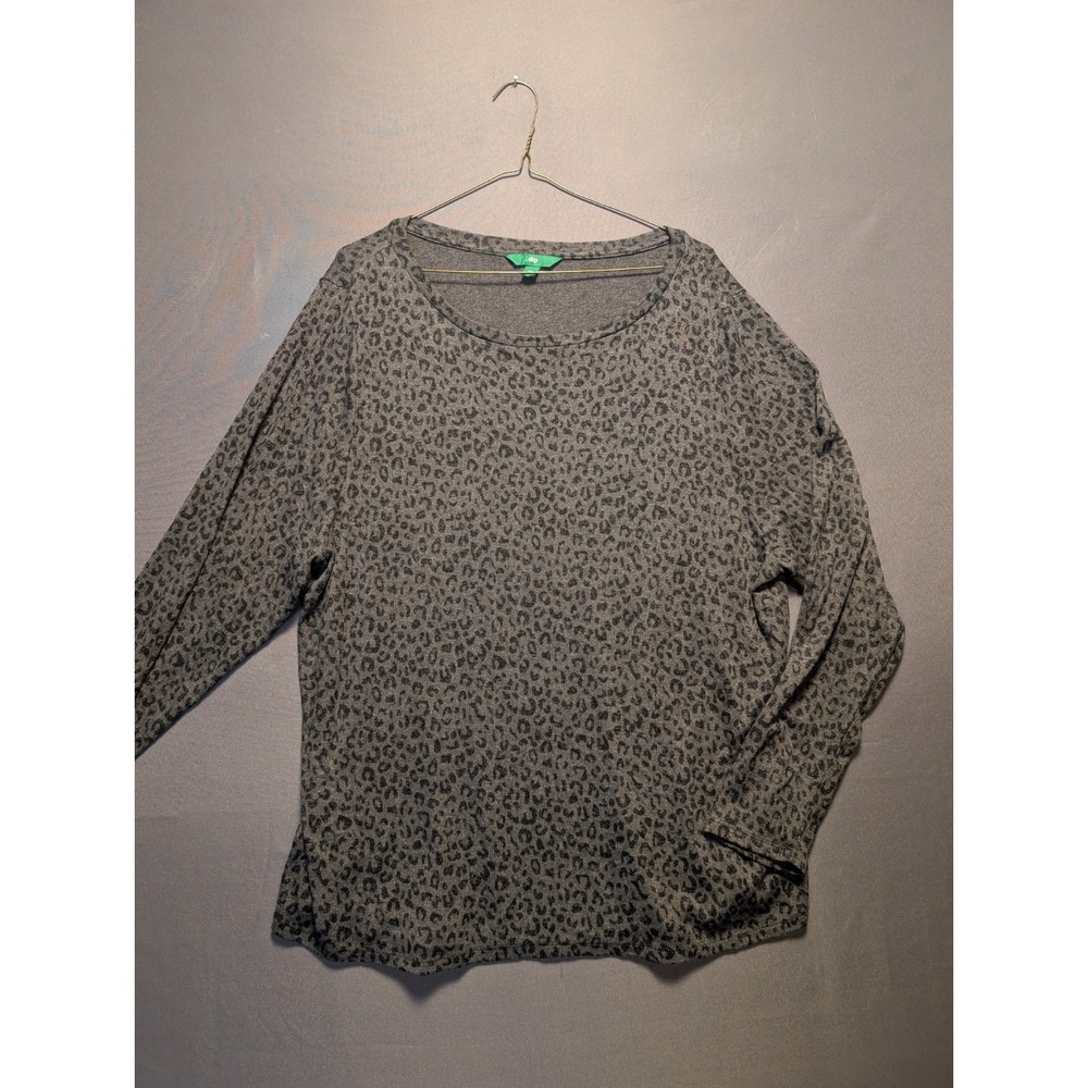 Dip Shirt Womens 2X Gray Black Leopard Print Long Sleeve Crew Neck Casual